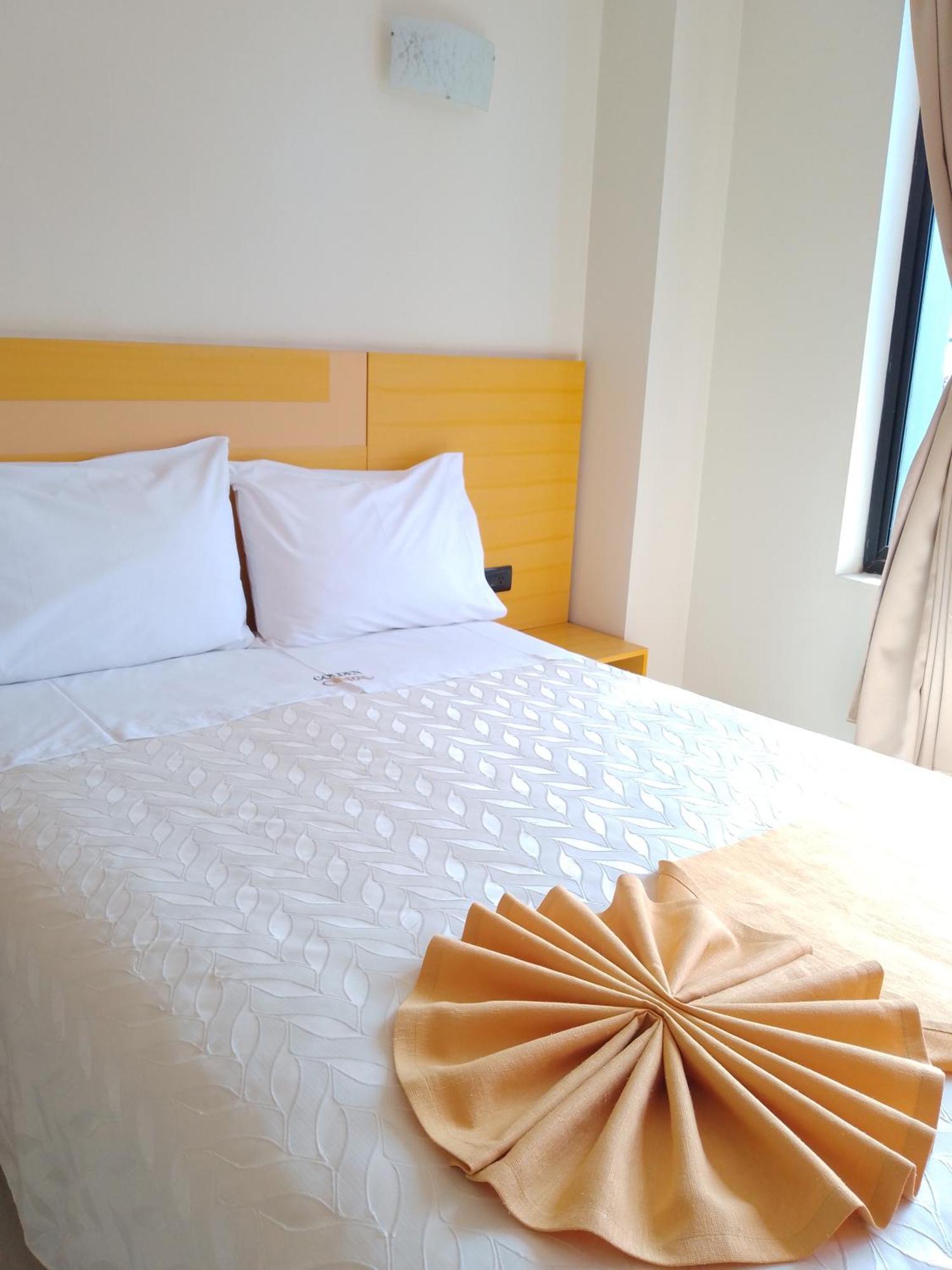 Hotel Golden Coral Tulcán Eksteriør bilde